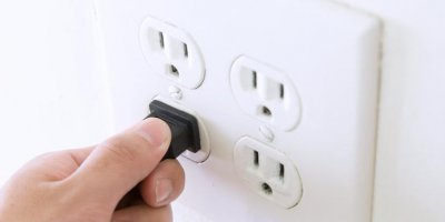 Fixing Ungrounded Outlets
