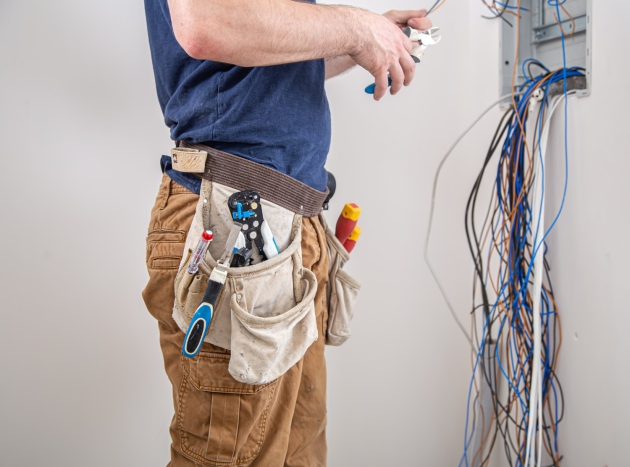 Why Hiring a Licensed Electrician for Wiring Jobs Is Crucial