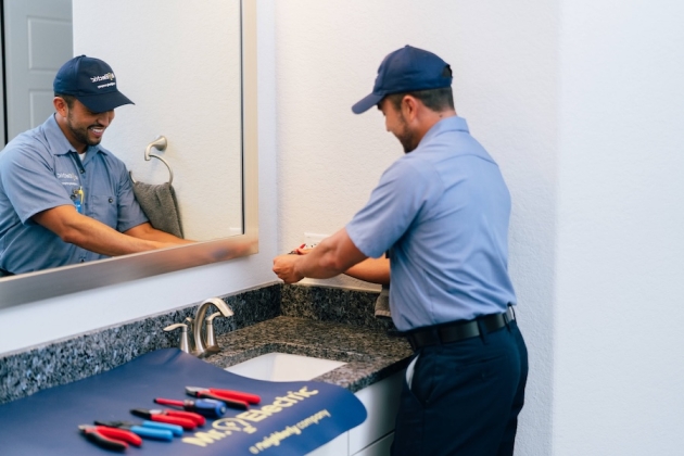 How Inspectors Diagnose Hidden Electrical Problems