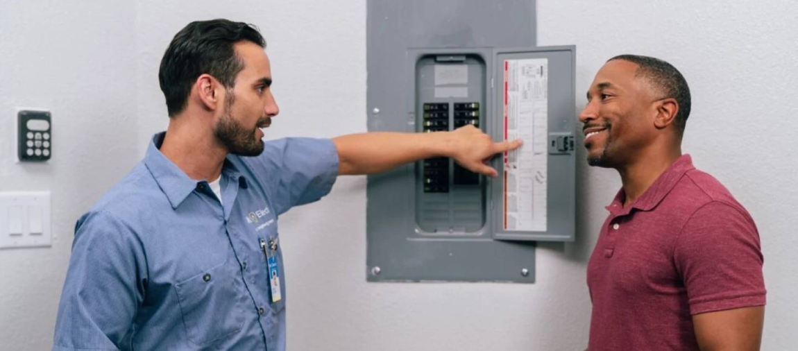 Circuit Breaker Repair in Euless, TX